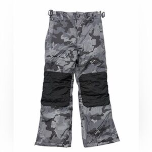 Sequoia Gray Camouflage Snowboard Ski Snow Pants - Like New - Size